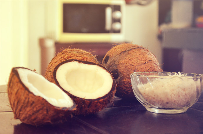 椰子很像板栗，椰子的英文是：Coconuts